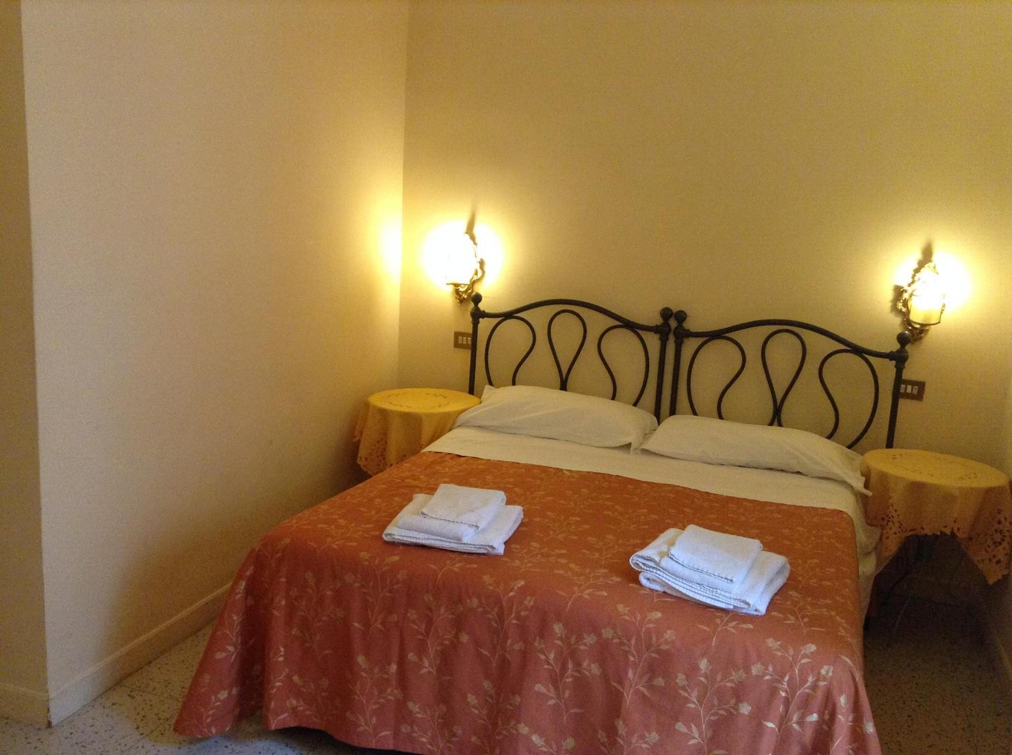Maison De Marta Rome Room photo