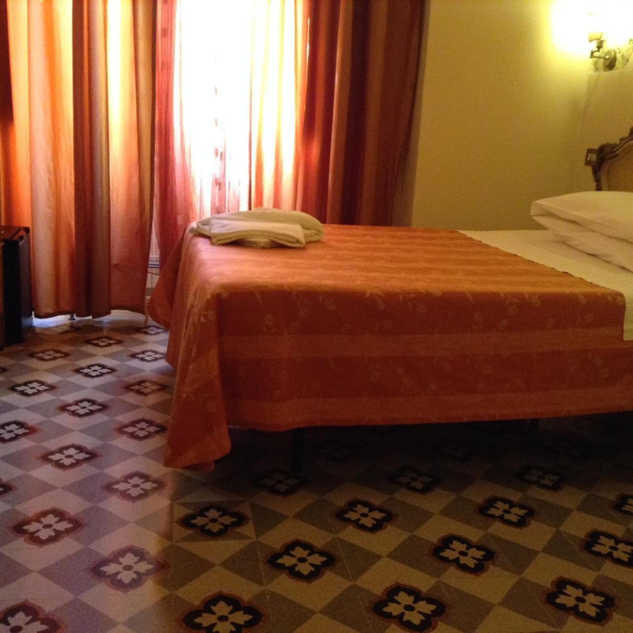 Maison De Marta Rome Room photo